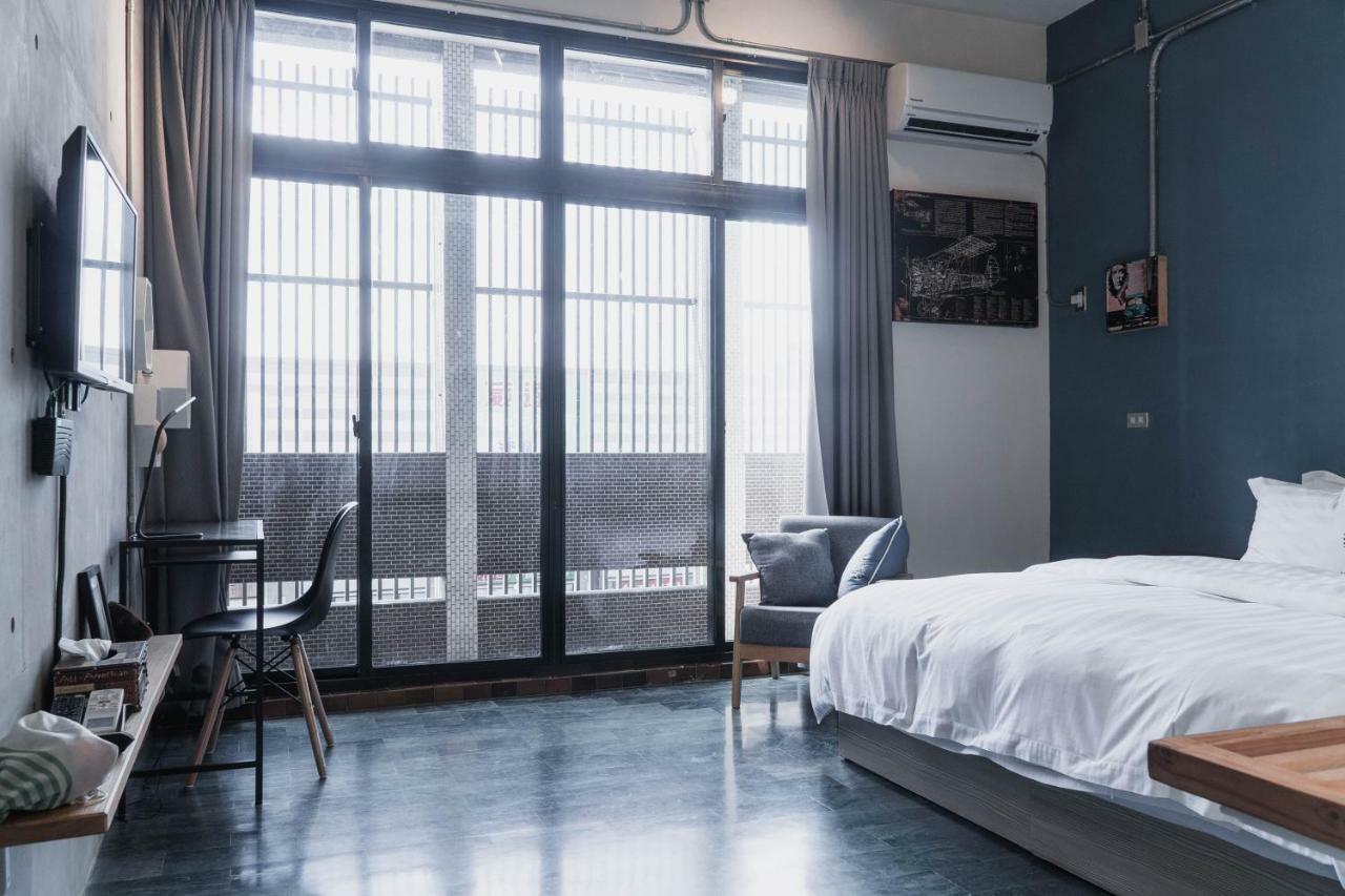 Lai Jia Hotel Tainan Buitenkant foto