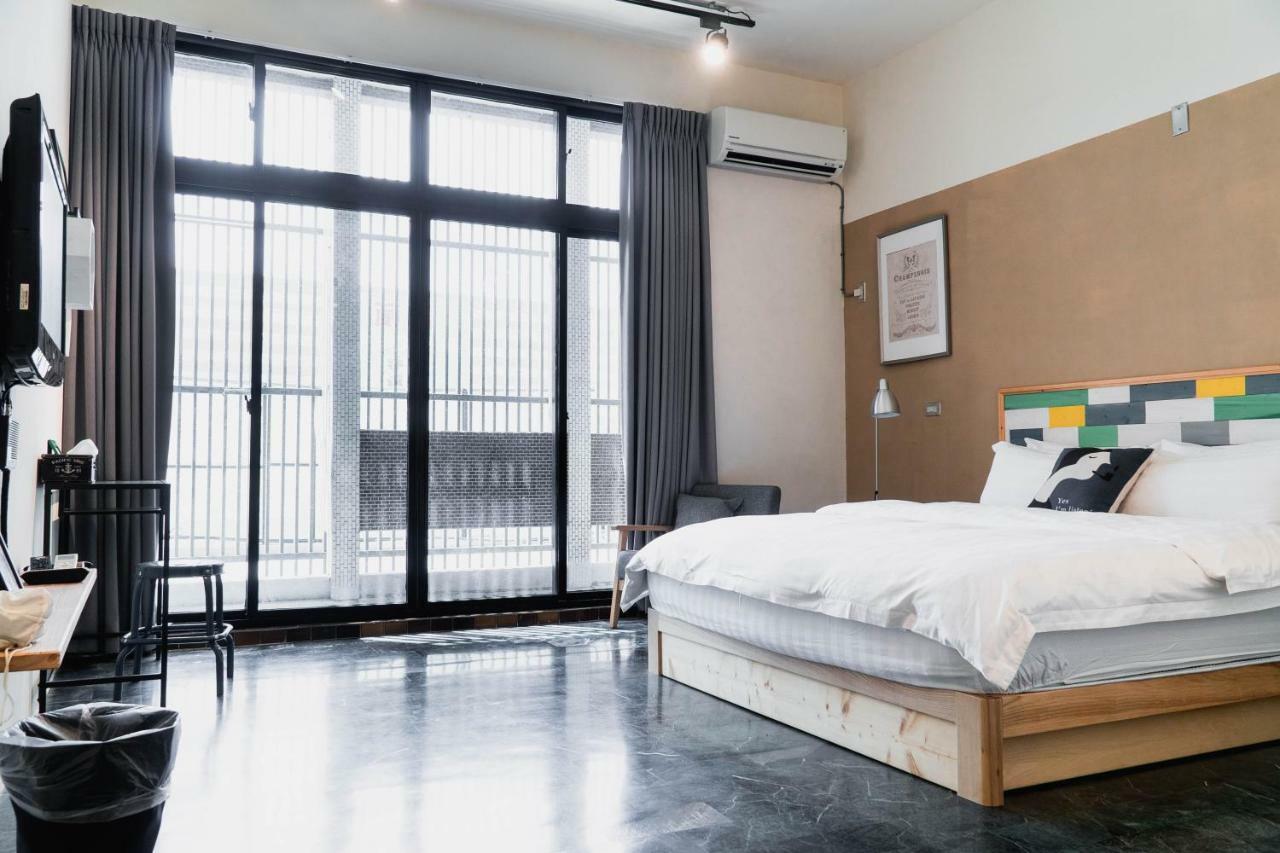 Lai Jia Hotel Tainan Buitenkant foto