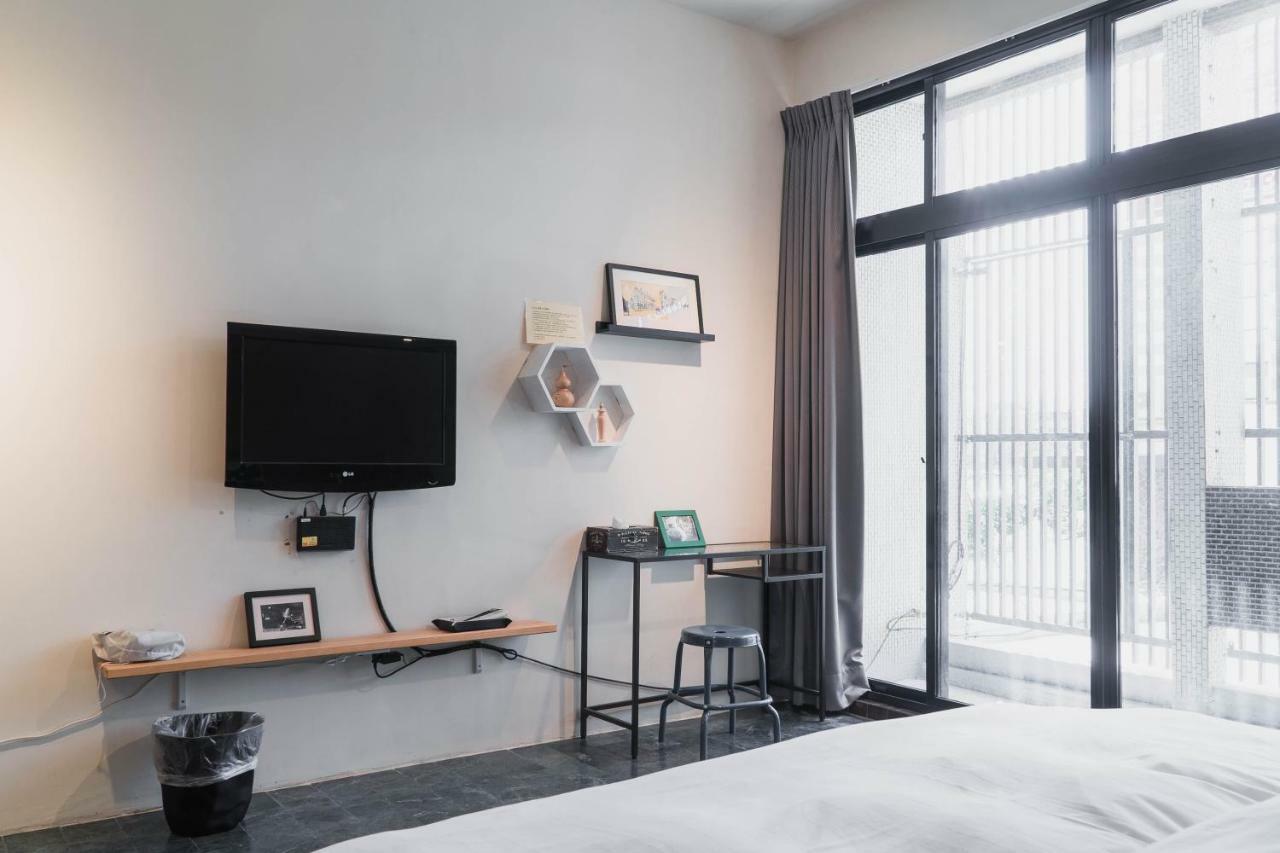 Lai Jia Hotel Tainan Buitenkant foto